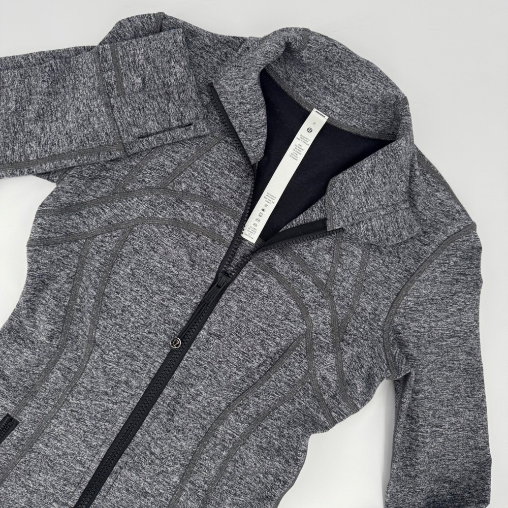 Lululemon Define Jacket Size 2 Heathered Black Grey Space Dye Full Zip LW4AWCS